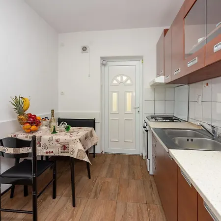Apartment Miroslava