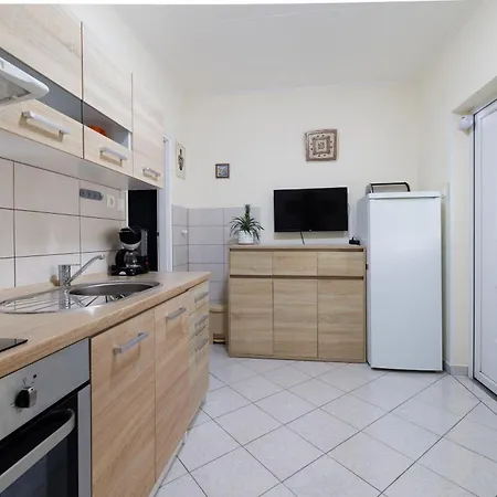 Apartment Miroslava *