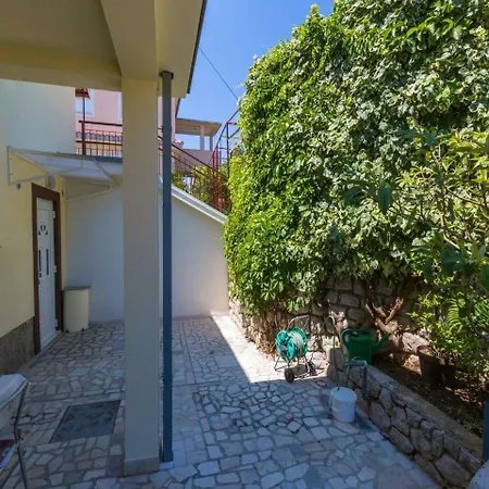 Miroslava Apartment Crikvenica